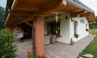 Casa Magazin: Un chalet inspirat din Alpi și ridicată la Bran