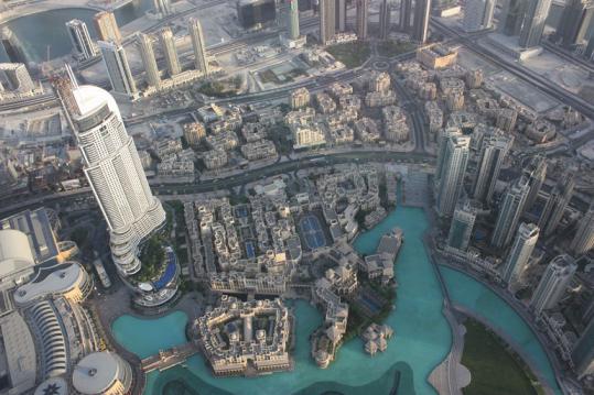 Burj Khalifa - cea mai inalta cladire